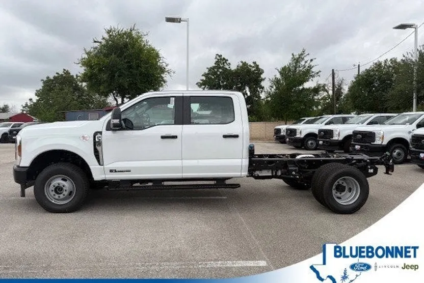 2026 Ford F-350 XL photo 1