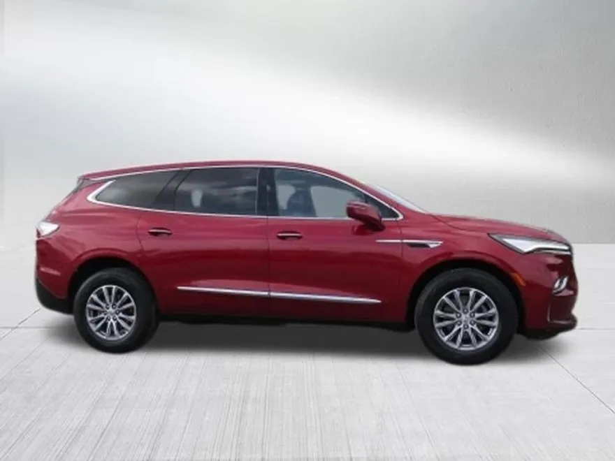 2024 Buick Enclave Premium photo 1