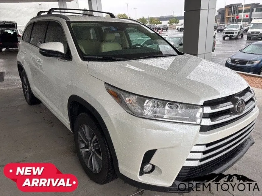 2018 Toyota Highlander XLE photo 1