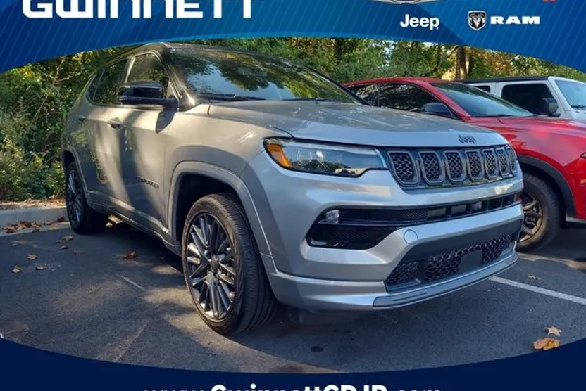 2024 Jeep Compass Limited photo 1