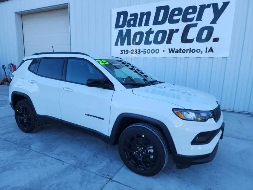 2025 Jeep Compass Latitude photo 1