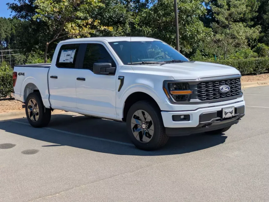 2025 Ford F-150 STX photo 1