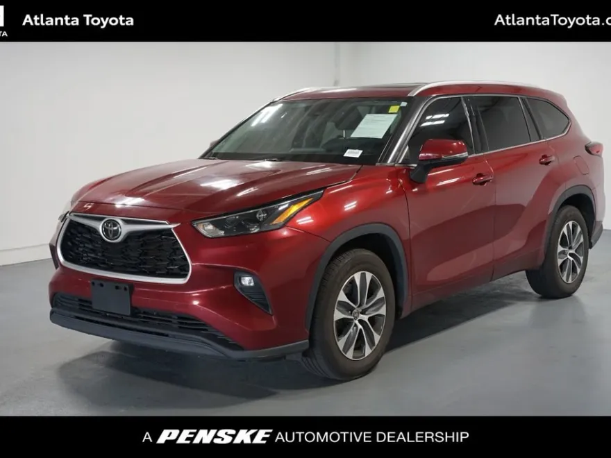 2022 Toyota Highlander XLE photo 1