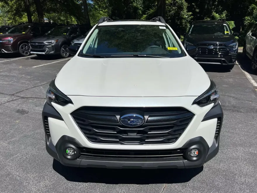 2025 Subaru Outback Onyx Edition XT photo 1