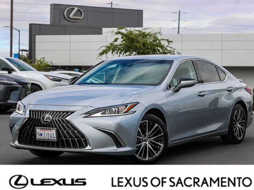2024 Lexus ES 300h Base photo 1