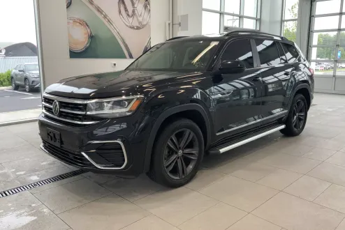2021 Volkswagen Atlas V6 SE Technology R-Line photo 3
