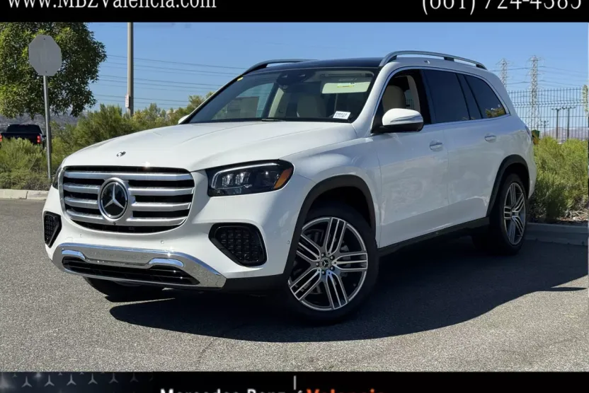 2025 Mercedes Benz GLS 450 4MATIC photo 1