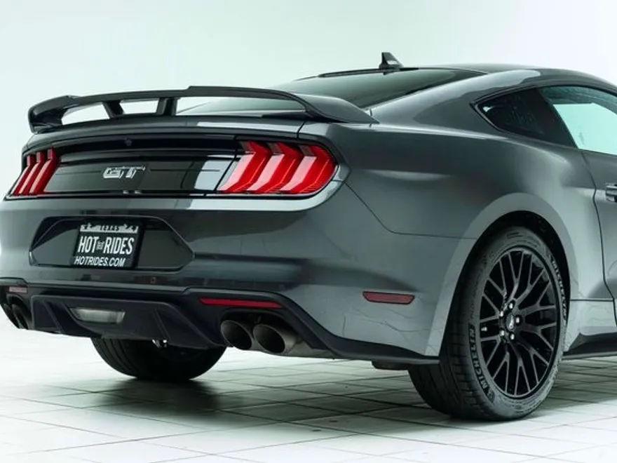 2020 Ford Mustang GT photo 13