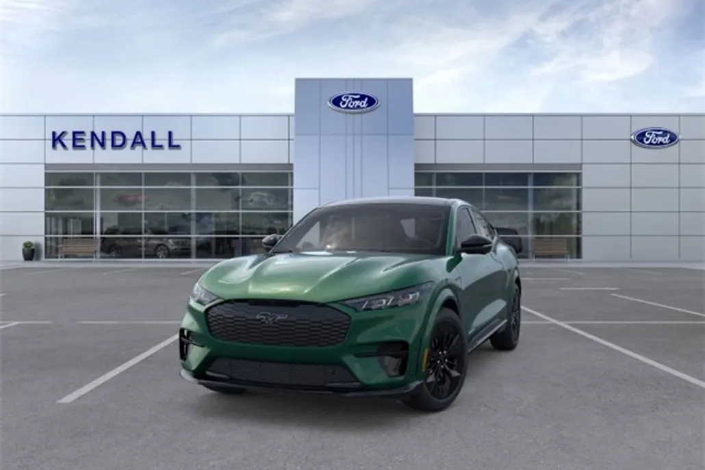 2025 Ford Mustang Mach-E GT photo 1