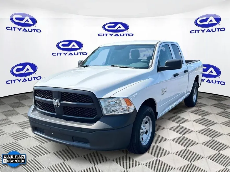 2019 Ram 1500 Classic Tradesman photo 1