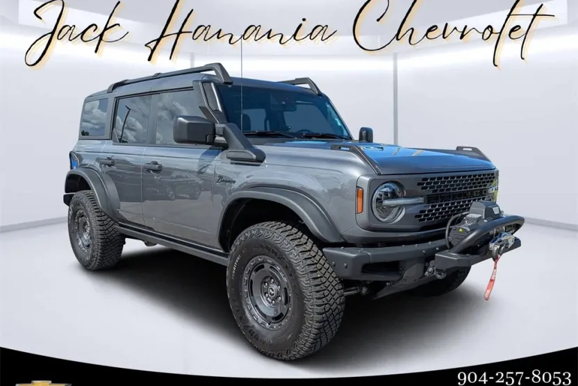 2024 Ford Bronco Everglades photo 1