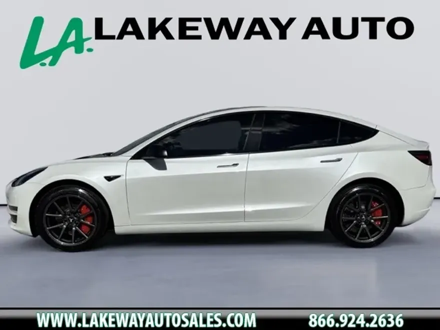 2020 Tesla Model 3 Standard Range Plus photo 1