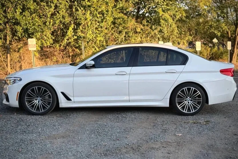 2019 Bmw 540i xDrive Sedan photo 1