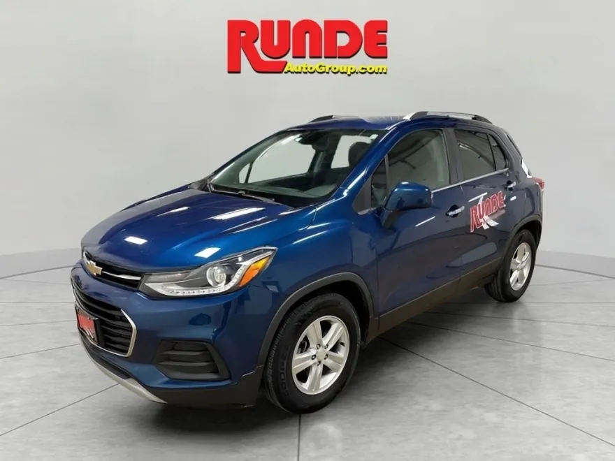 2020 Chevrolet Trax LT photo 1