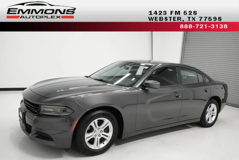 2020 Dodge Charger SXT photo 1