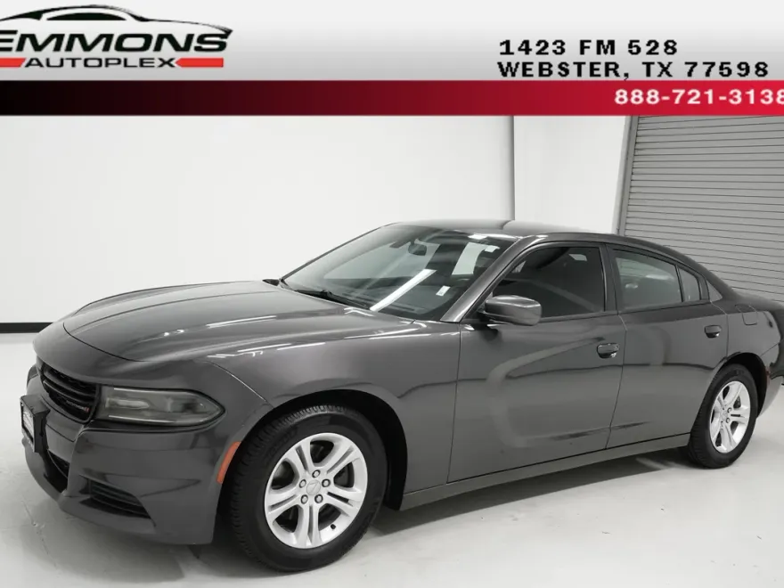 2020 Dodge Charger SXT photo 1