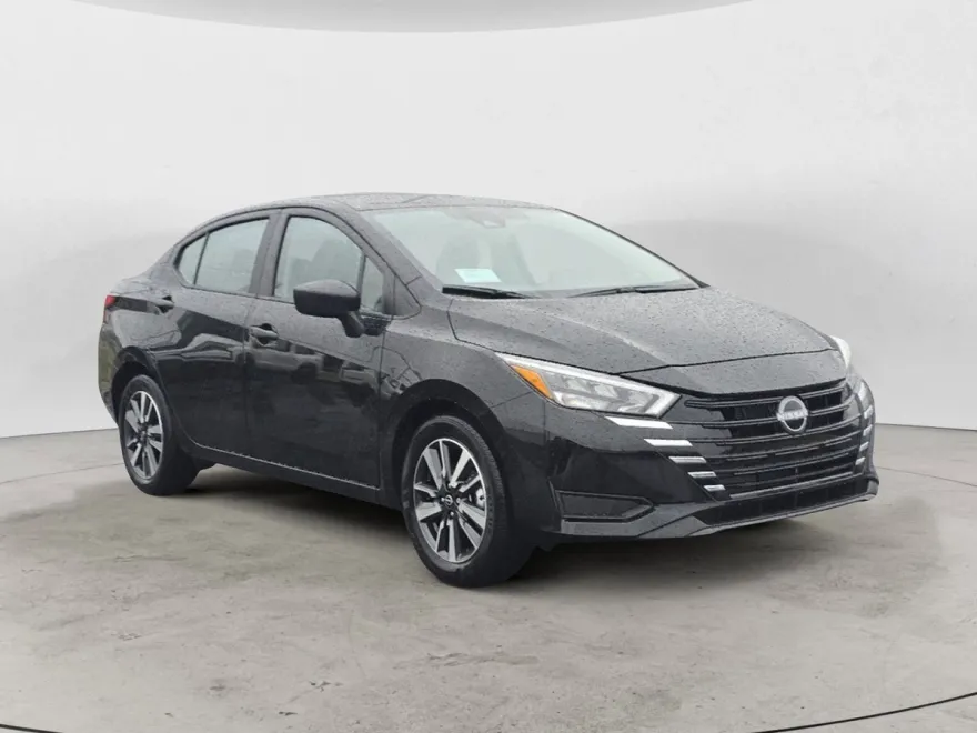 2025 Nissan Versa S photo 1