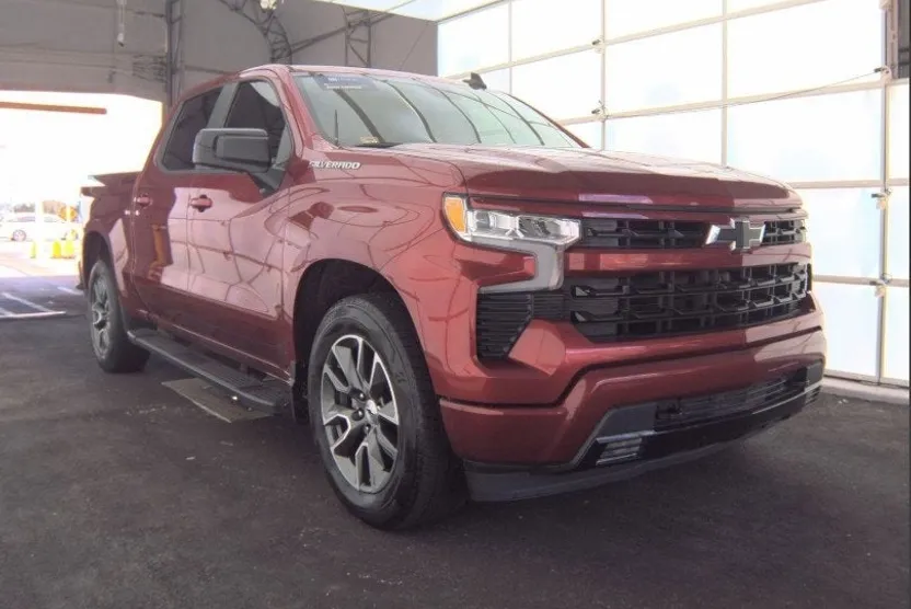 2022 Chevrolet Silverado 1500 RST photo 1