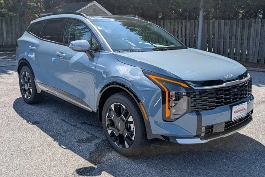 2026 Kia Sportage Hybrid photo 1