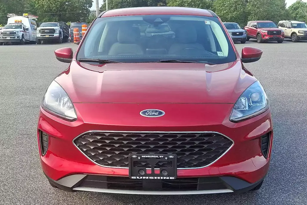 2021 Ford Escape SE photo 1