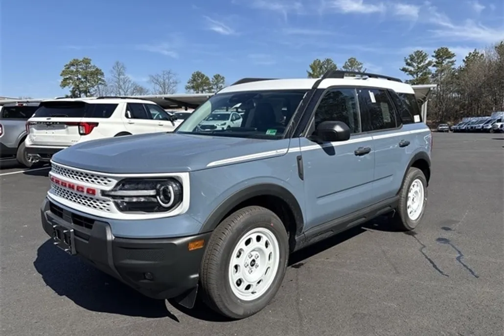 2025 Ford Bronco Sport Heritage photo 1