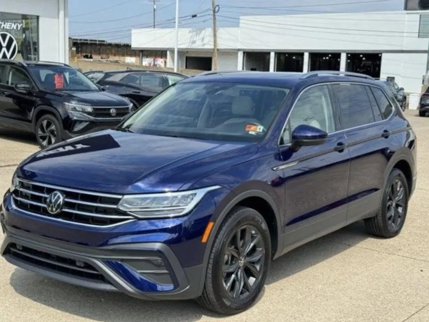 2024 Volkswagen Tiguan SE Wolfsburg Edition photo 1