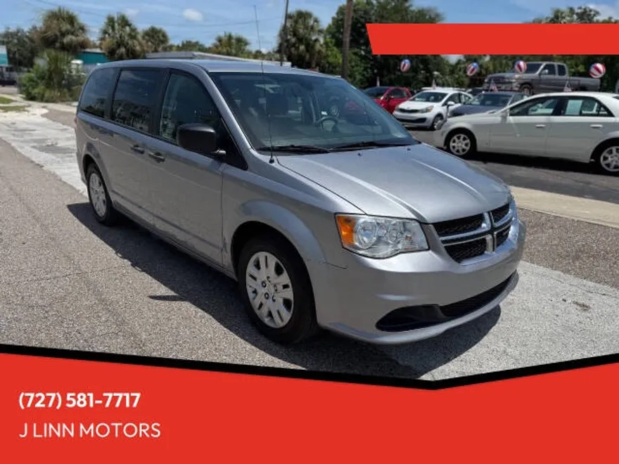 2019 Dodge Grand Caravan SE photo 1