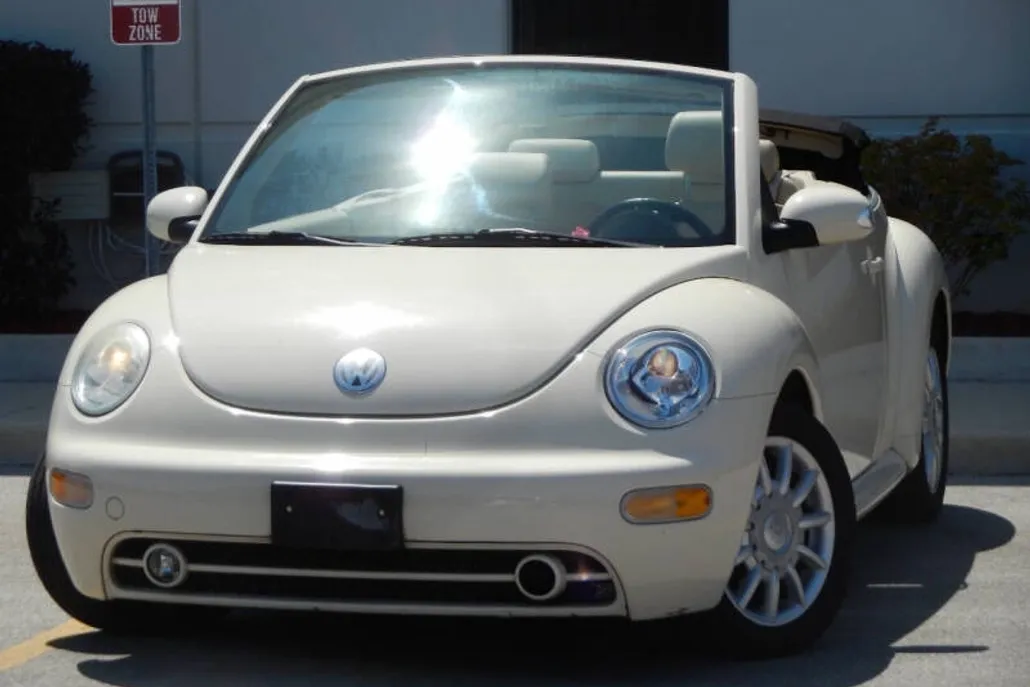 2005 Volkswagen Beetle Convertible GLS photo 1