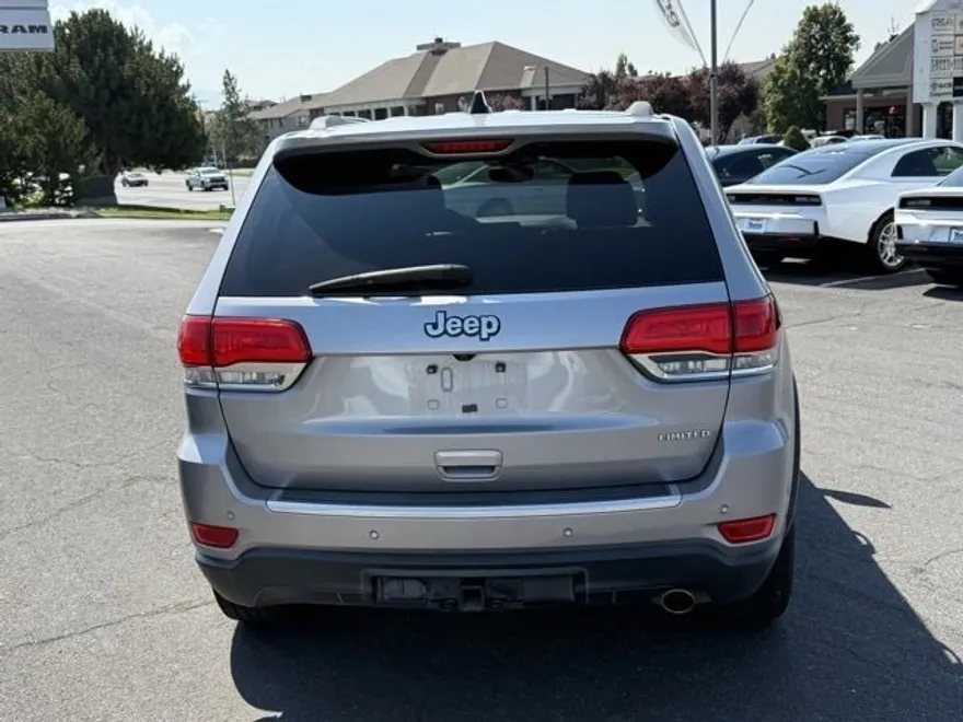 2019 Jeep Grand Cherokee Limited photo 1