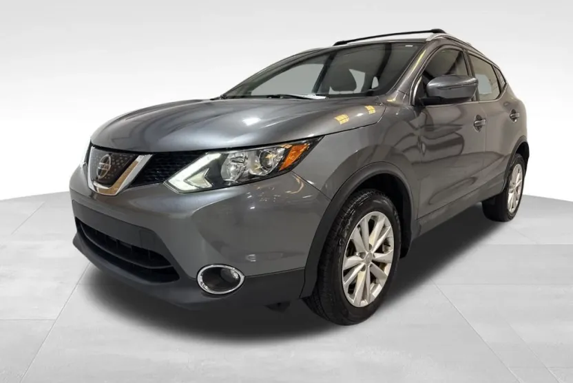 2018 Nissan Rogue Sport SV photo 1