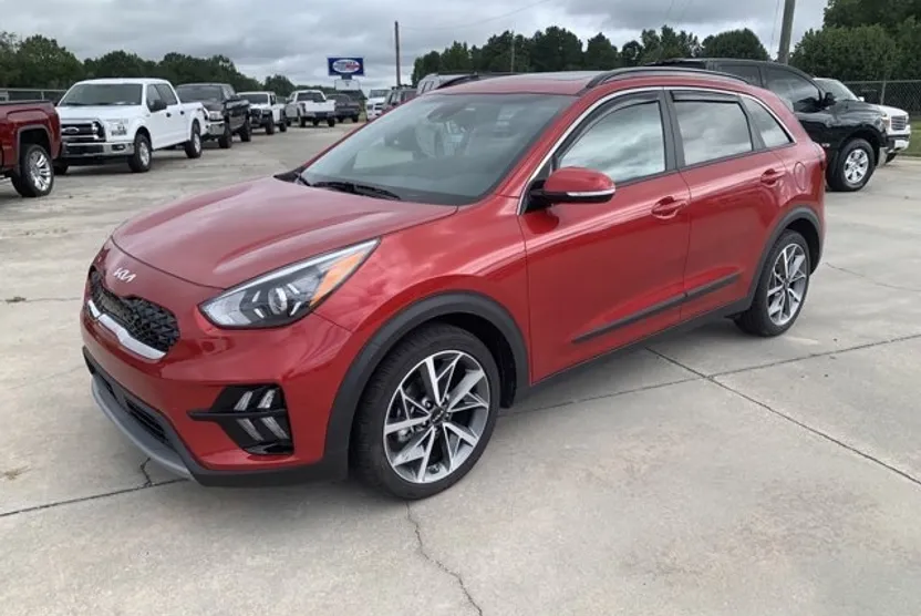 2022 Kia Niro Touring Plug-In Hybrid photo 1