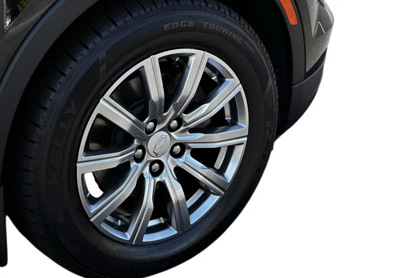 2022 Cadillac XT4 Premium Luxury photo 1