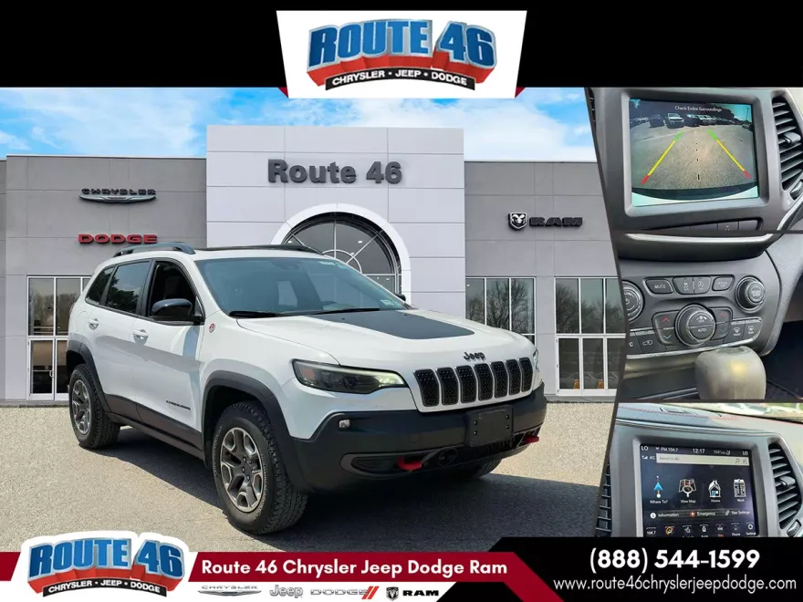 2022 Jeep Cherokee Trailhawk photo 1