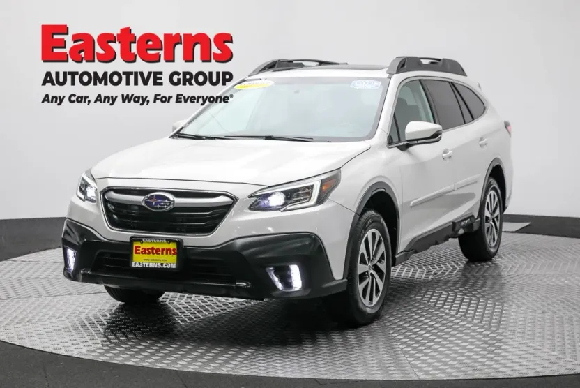 2022 Subaru Outback Premium photo 1