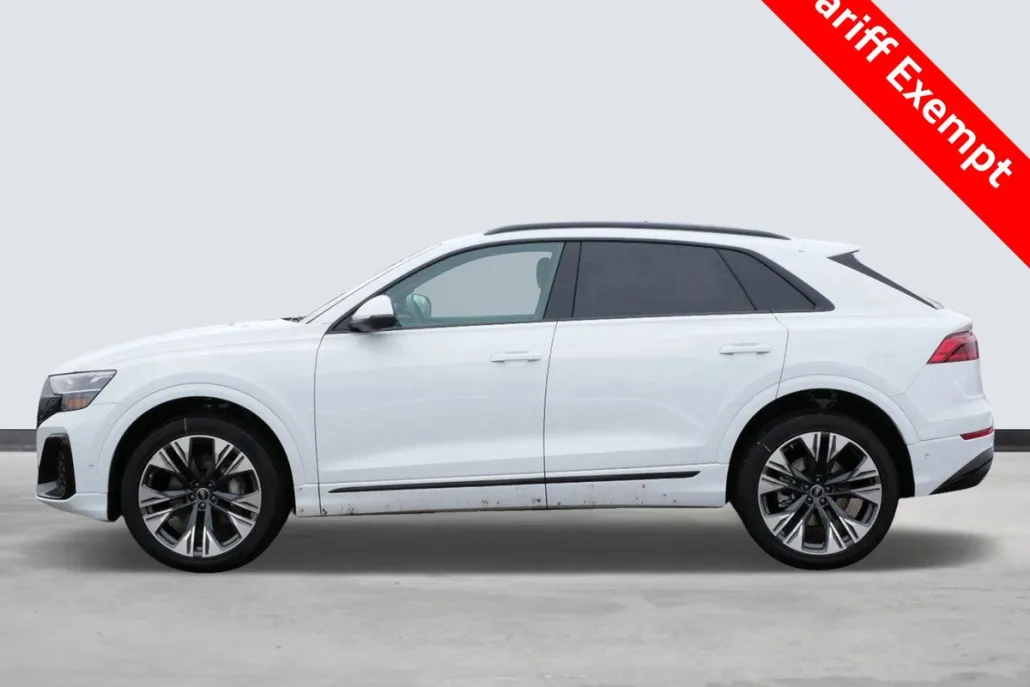2025 Audi Q8 55 Premium Plus photo 1