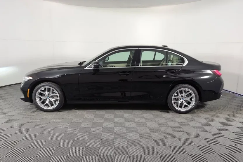 2025 Bmw 330i photo 1