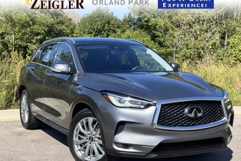 2024 Infiniti QX50 Luxe photo 1