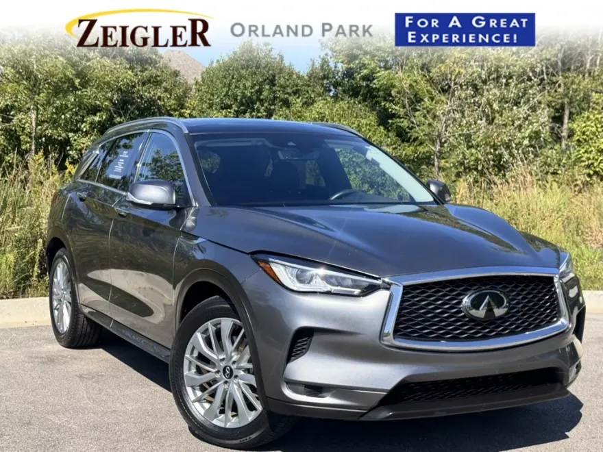 2024 Infiniti QX50 Luxe photo 1