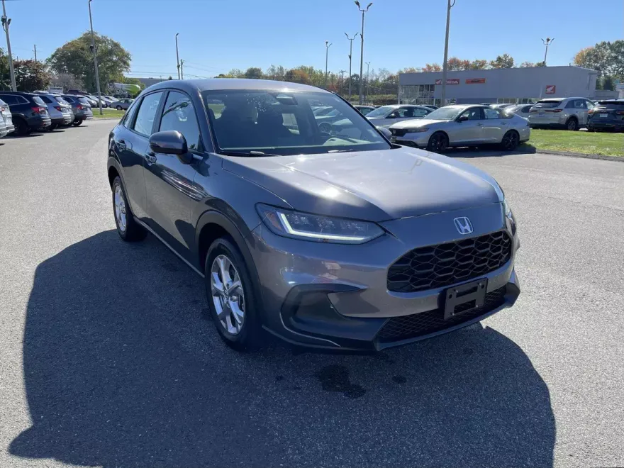 2023 Honda HR-V LX photo 1
