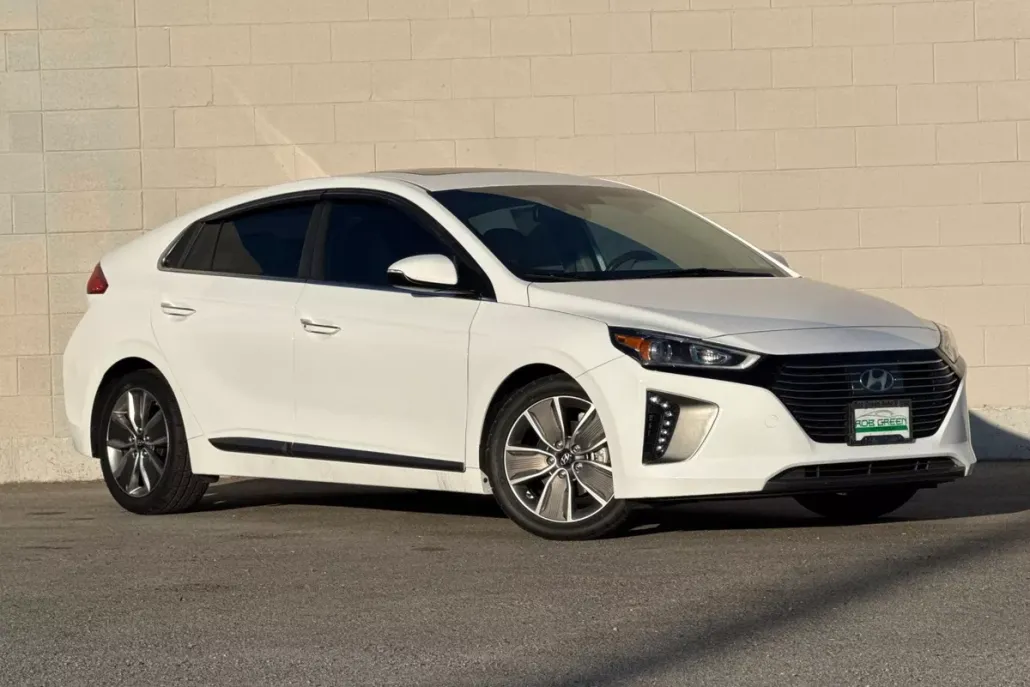 2019 Hyundai Ioniq Limited photo 1