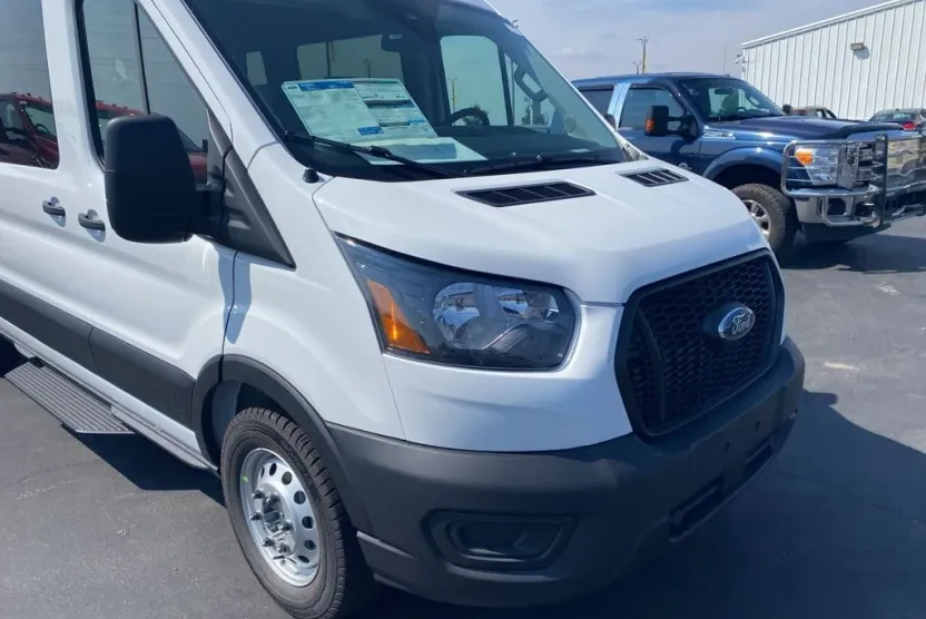 2025 Ford Transit photo 1