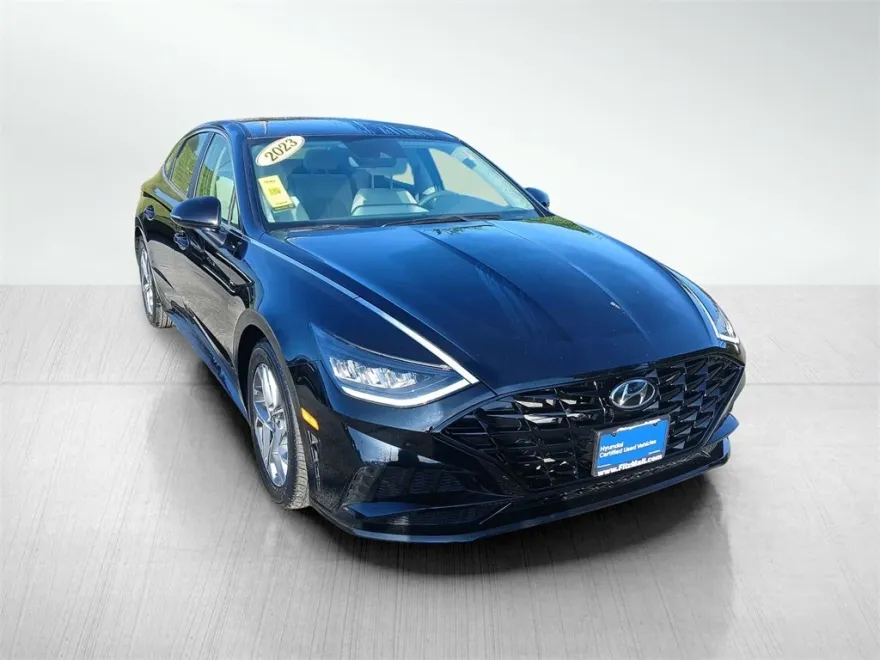 2023 Hyundai Sonata SEL photo 1