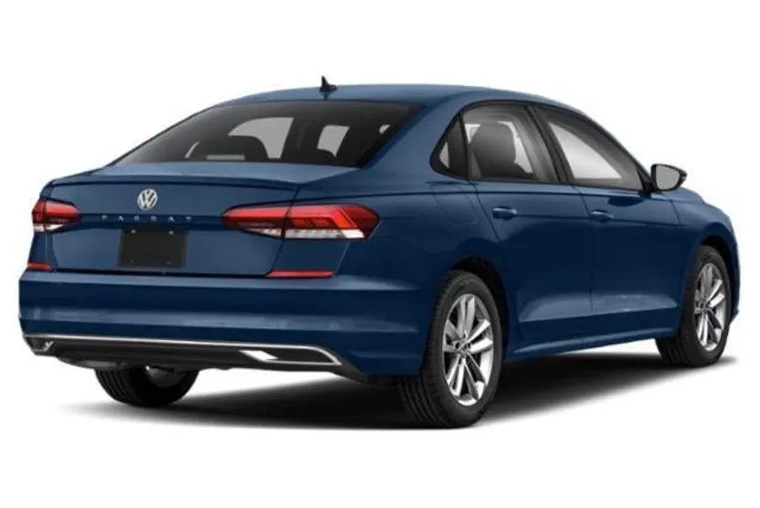 2021 Volkswagen Passat 2.0T R-Line photo 1