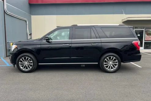 2018 Ford Expedition MAX Limited photo 2