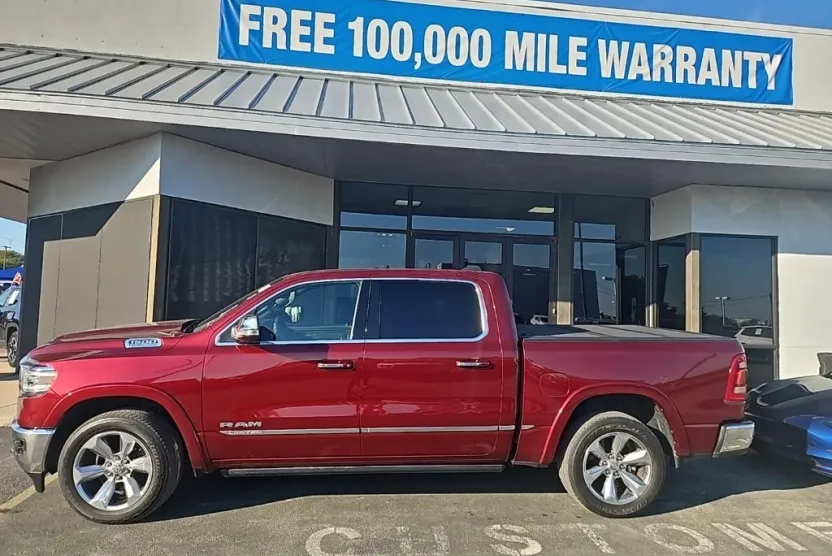 2022 Ram 1500 Limited photo 1