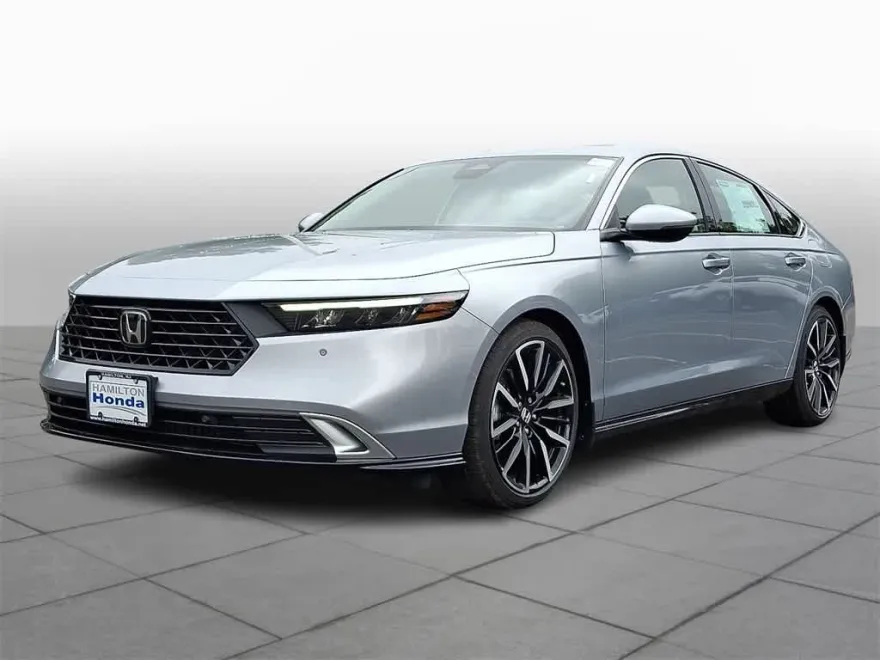 2025 Honda Accord Hybrid Touring photo 1