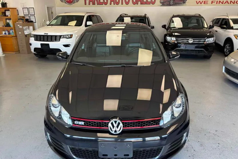 2013 Volkswagen Golf GTI photo 1