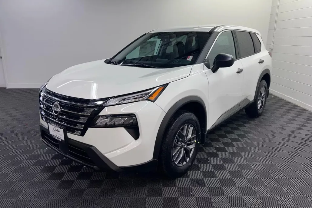 2025 Nissan Rogue S photo 1