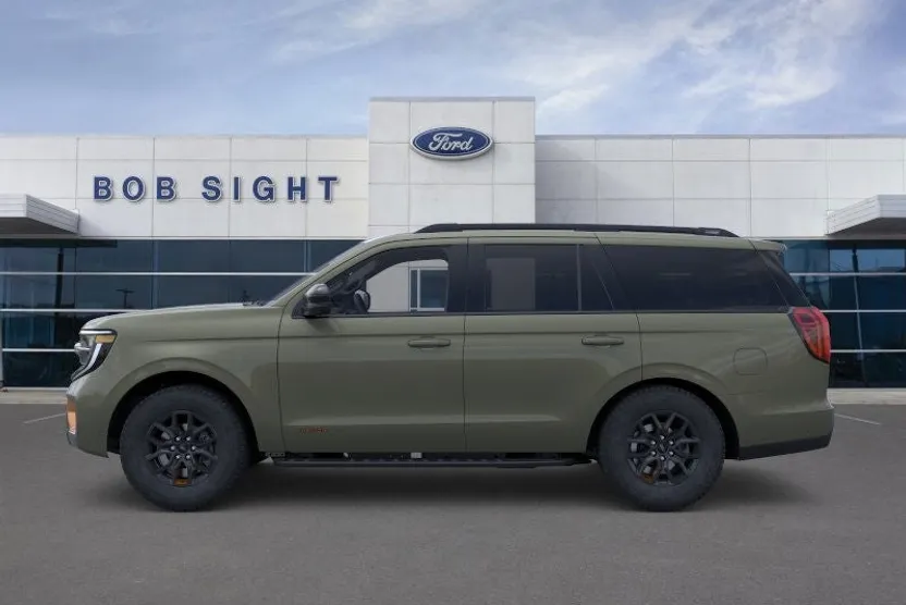 2025 Ford Expedition photo 1