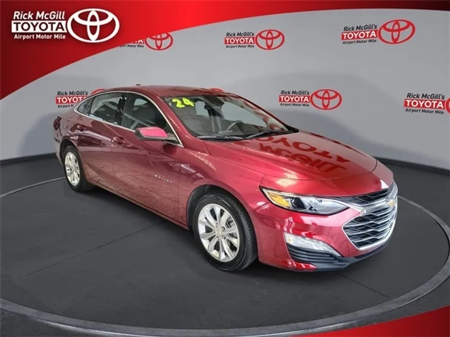 2024 Chevrolet Malibu 1LT photo 1